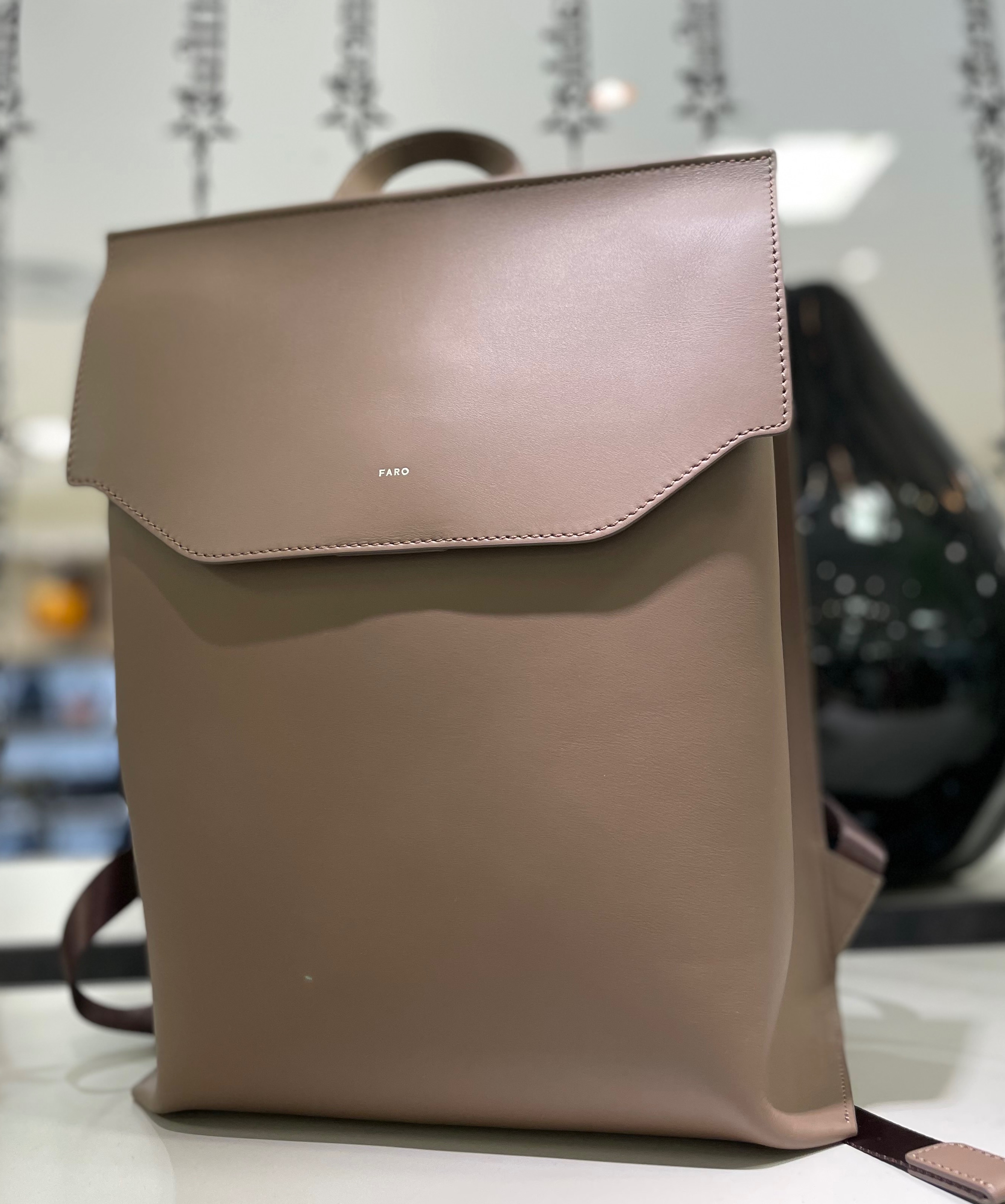 上質なスムースレザー使用のBAG【FARO/ファーロ】 | 紳士洋品