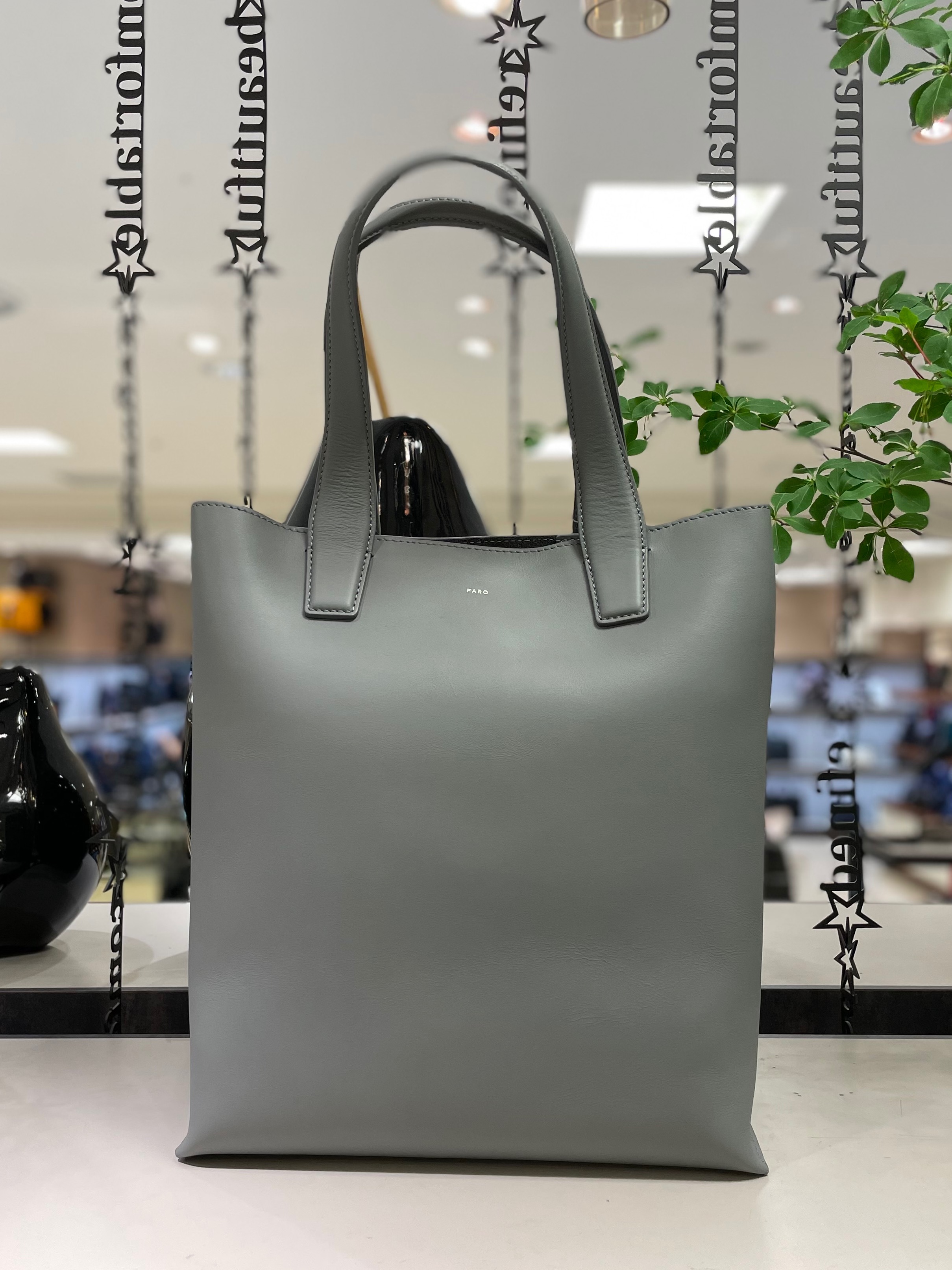 印象のデザイン 上質なスムースレザー使用のBAG【FARO/ファーロ】 | 紳士洋品 トートバッグ