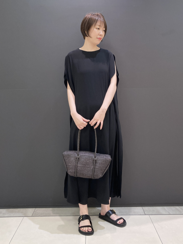 夏にぴったりオススメワンピース♪ | セオリーリュクス | 大丸札幌店公式 SHOP BLOG