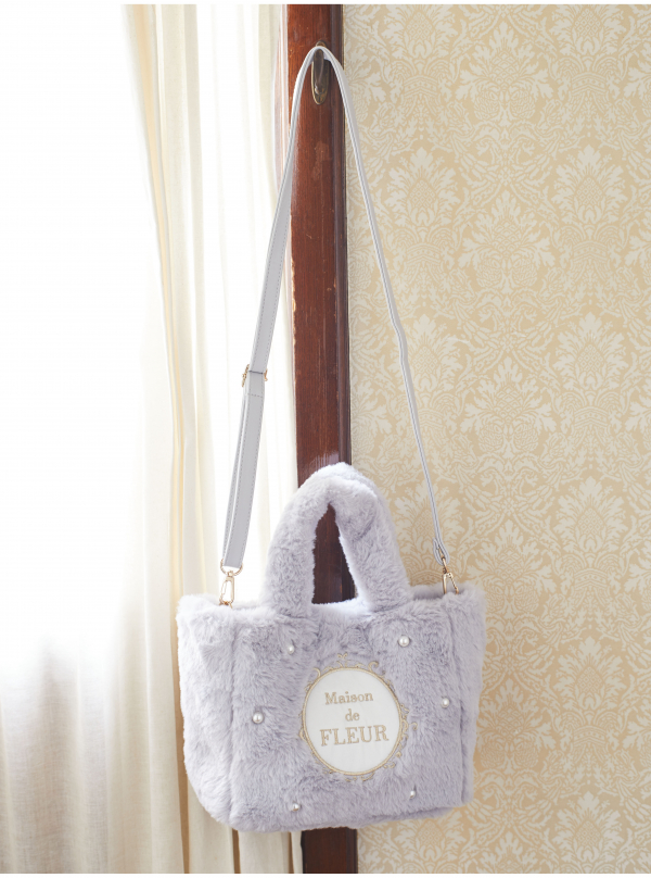 新作の2Wayファーバッグ発売🎀 | メゾンドフルール | 大丸札幌店