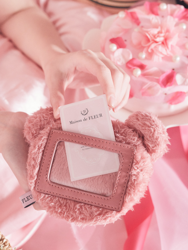 パーティを彩るご馳走や 2/4(sat)発売♪毎年大人気の「PINK MANIA」が登場?? | メゾンド アンティーク雑貨
