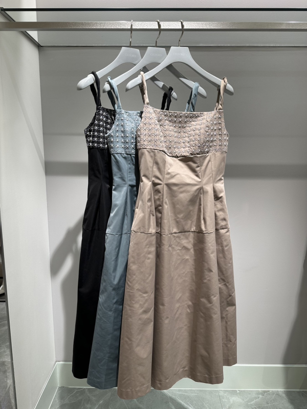 楽天市場】スパンコール刺繍ドレス CELFORD セルフォード