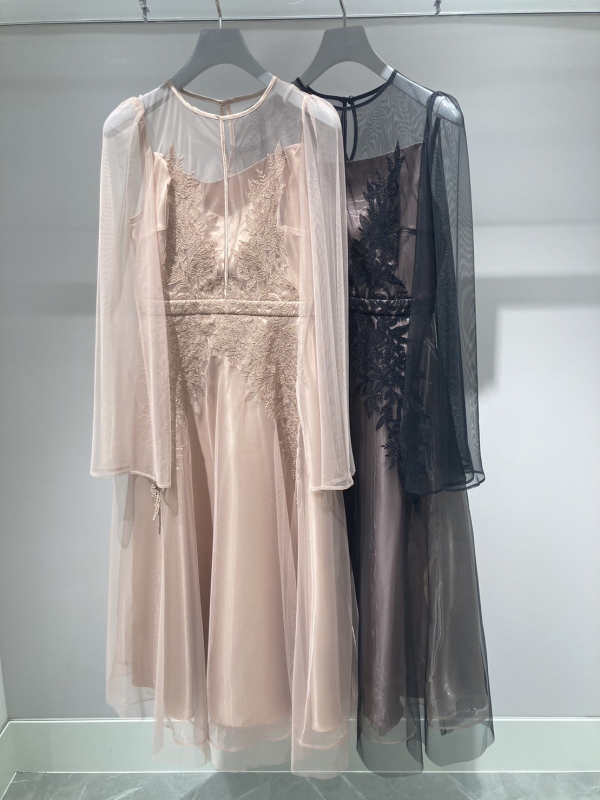 セルフォード】YUMI KATSURA コラボドレス第2弾のご紹介? | CELFORD | 大丸札幌店公式 SHOP BLOG