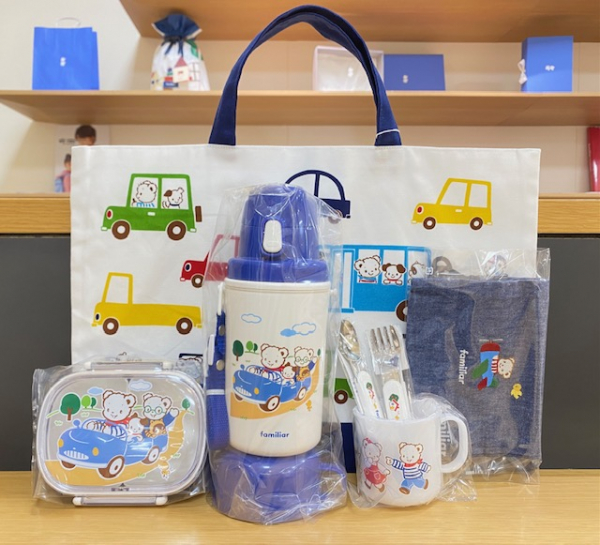 入園準備進んでいらっしゃいますか？ファミリアにも様々な種類の